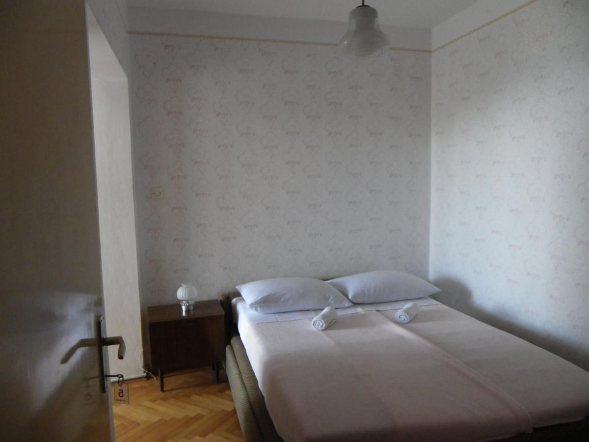 B&B Maestral Rab Rab Town Zewnętrze zdjęcie