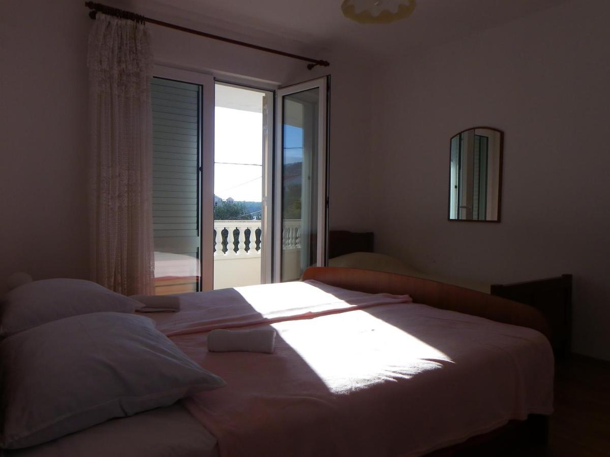 B&B Maestral Rab Rab Town Zewnętrze zdjęcie