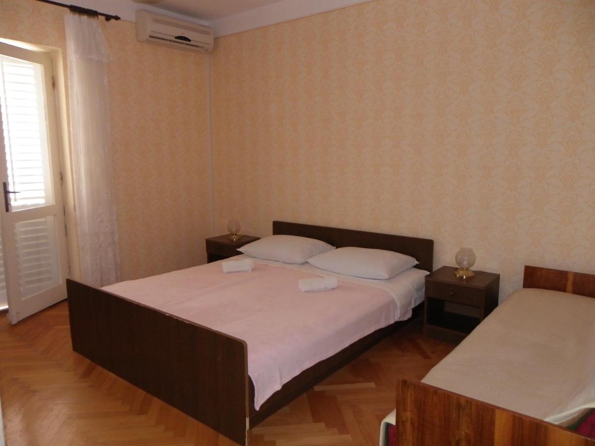 B&B Maestral Rab Rab Town Zewnętrze zdjęcie