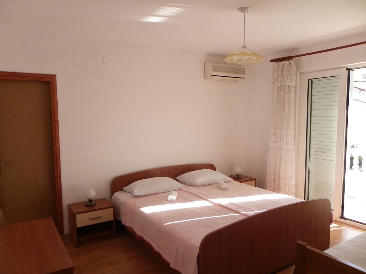 B&B Maestral Rab Rab Town Zewnętrze zdjęcie